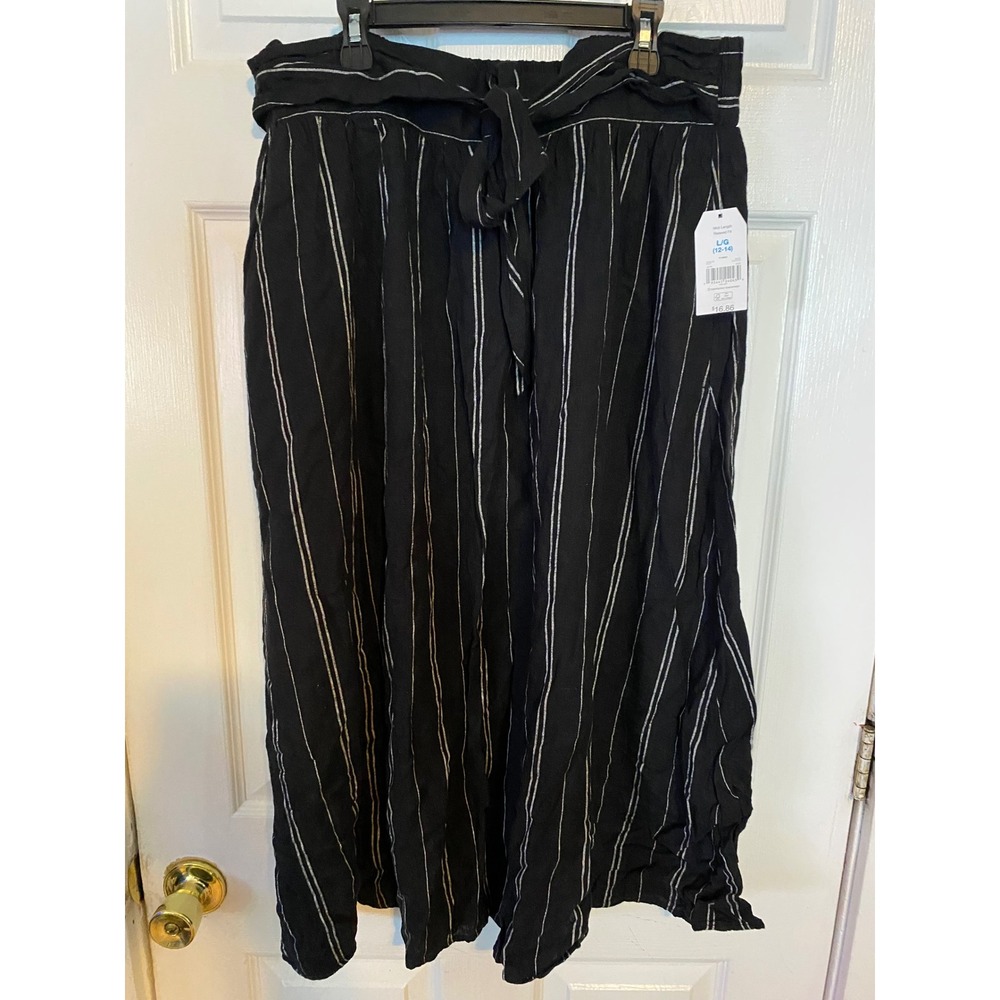 Time and Tru Womens BlackWhite Striped Midi Skirt Paperbag Waist Large 12-14 NWT